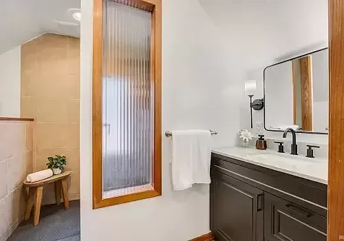 d488cb956930dd657d357a03e8260942l-m1704840244rd-w2048_h1536_11_11zon